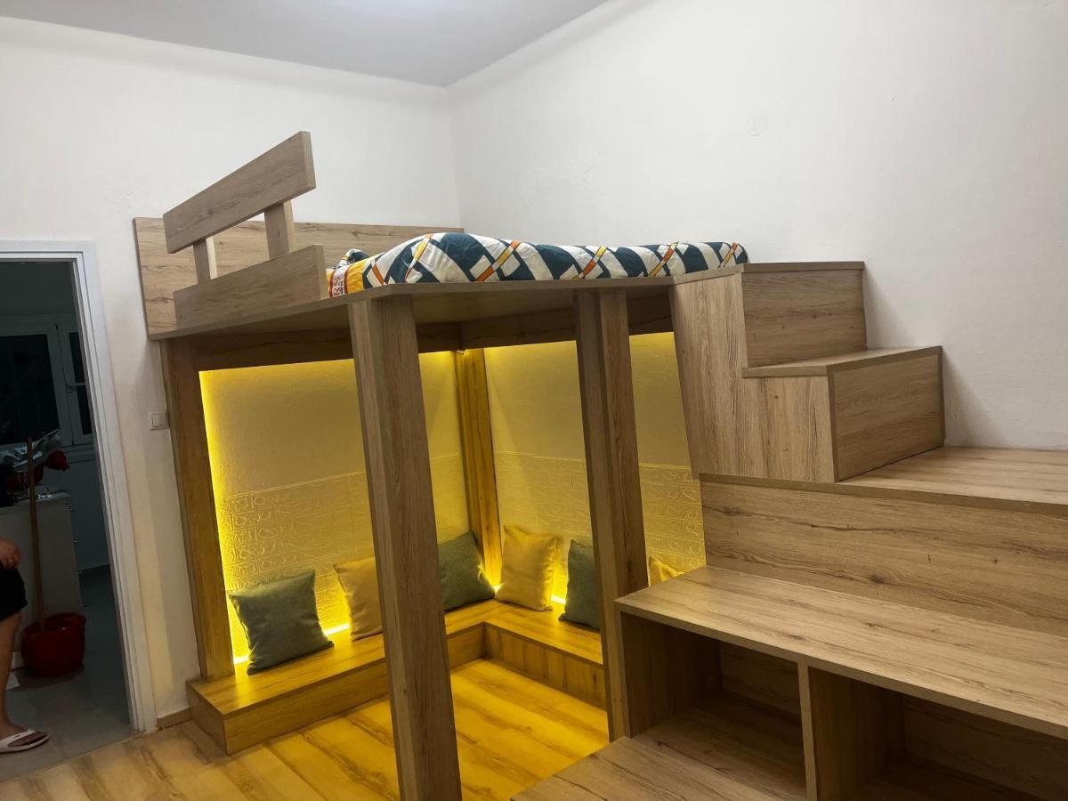أثينا Seaview Room With Share Some Place المظهر الخارجي الصورة