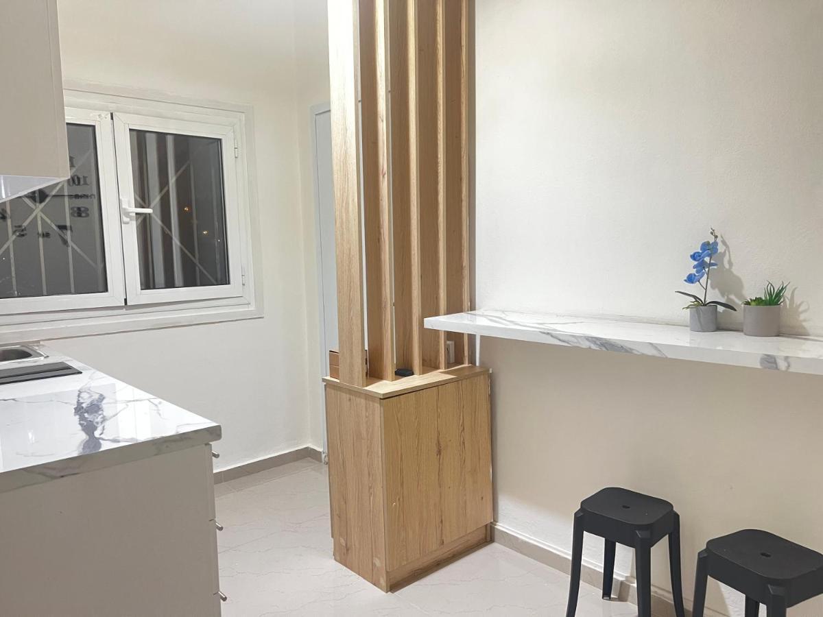 أثينا Seaview Room With Share Some Place المظهر الخارجي الصورة